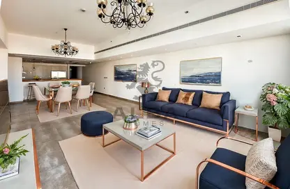 Apartment - 2 Bedrooms - 3 Bathrooms for sale in Marina Residences 3 - Marina Residences - Palm Jumeirah - Dubai