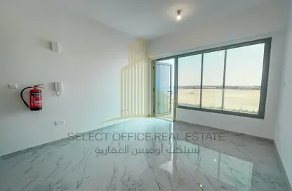 Empty Room image for: Apartment - 1 Bedroom - 1 Bathroom for sale in Al Mahra Residence - Masdar City - Abu Dhabi, Image 1