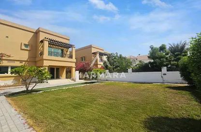 Villa - 4 Bedrooms - 4 Bathrooms for rent in Jumeirah 2 Villas - Jumeirah 2 - Jumeirah - Dubai