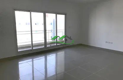 Apartment - 3 Bedrooms - 4 Bathrooms for sale in Tower 1 - Al Reef Downtown - Al Reef - Abu Dhabi