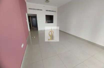 Apartment - 1 Bedroom - 2 Bathrooms for rent in Fairview Residency - Business Bay - Dubai
