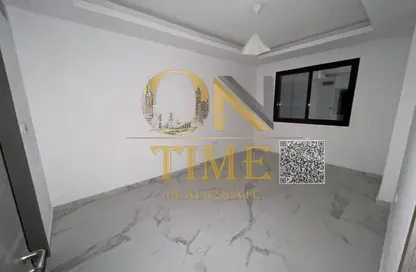 Apartment - 2 Bedrooms - 2 Bathrooms for rent in Al Jurf Industrial 3 - Al Jurf Industrial - Ajman