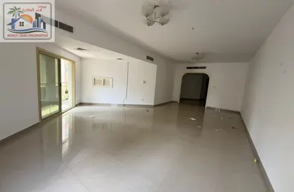 Apartment - 2 Bedrooms - 3 Bathrooms for rent in Dar Al Majaz - Jamal Abdul Nasser Street - Al Majaz - Sharjah