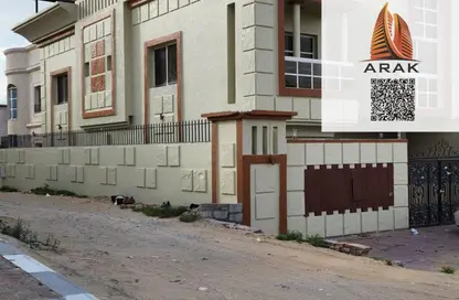 Villa - 5 Bedrooms - 6 Bathrooms for sale in Al Rawda 1 - Al Rawda - Ajman
