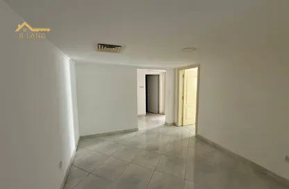 شقة - 3 غرف نوم - 3 حمامات للايجار في الخان لاجون - الخان - الشارقة شقة - 3 غرف نوم - 3 حمامات للايجار في الخان لاجون - الخان - الشارقة