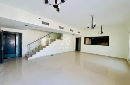 دوبلكس - 3 غرف نوم - 4 حمامات للايجار في بناية رويال جي في سي - قرية الجميرا سركل - دبي دوبلكس - 3 غرف نوم - 4 حمامات للايجار في بناية رويال جي في سي - قرية الجميرا سركل - دبي