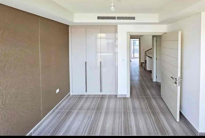 16043670 - صورة العقار 3