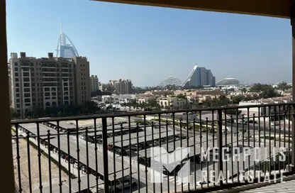 Apartment - 2 Bedrooms - 2 Bathrooms for rent in Jadeel - Madinat Jumeirah Living - Umm Suqeim - Dubai