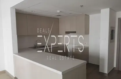 Apartment - 2 Bedrooms - 2 Bathrooms for rent in Waters Edge - Yas Island - Abu Dhabi