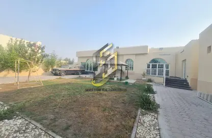 Apartment - 4 Bedrooms - 6 Bathrooms for rent in Al Ramaqiya - Wasit - Sharjah