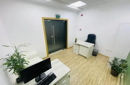 Office Space - Studio - 1 Bathroom for rent in Business Atrium Building - Oud Metha - Bur Dubai - Dubai