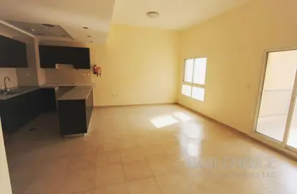 Apartment - 2 Bedrooms - 2 Bathrooms for rent in Al Ramth 45 - Remraam - Dubai Land - Dubai