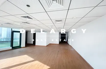 Office Space - Studio for rent in The Regal Tower - Business Bay - Dubai