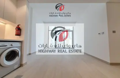 Apartment - 2 Bedrooms - 2 Bathrooms for rent in AZIZI Riviera - Meydan One - Meydan - Dubai