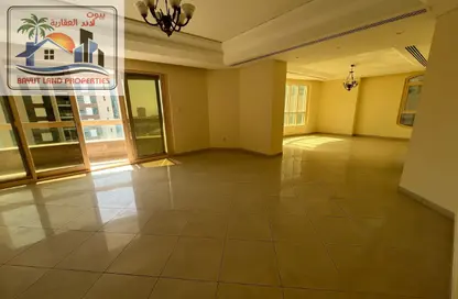 Apartment - 3 Bedrooms - 4 Bathrooms for rent in Al Majaz 3 - Al Majaz - Sharjah