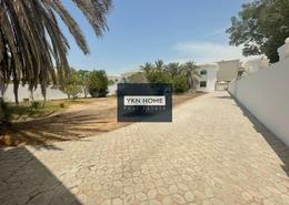 Villa - 4 bedrooms - 6 bathrooms for rent in Binal Jesrain - Between Two Bridges - Abu Dhabi
