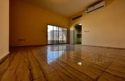شقة - 1 حمام للايجار في فيلات مدينة خليفة آيه - مدينة خليفة أ - مدينة خليفة - أبوظبي
