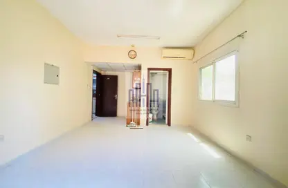 Apartment - Studio - 1 Bathroom for rent in Fire Station Road - Muwaileh - Sharjah