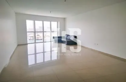 شقة - 2 غرف نوم - 2 حمامات للايجار في برج راس الخيمة - مارينا سكوير - جزيرة الريم - أبوظبي