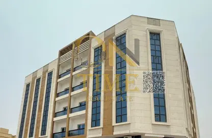 عمارة بالكامل - 8 غرف نوم - 8 حمامات للبيع في 2 المويهات - المويهات - عجمان