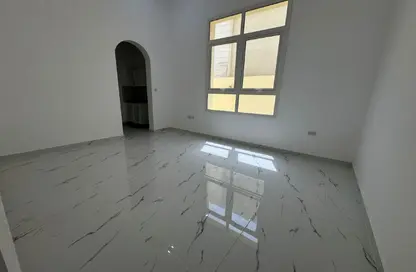 شقة - 1 حمام للايجار في مدينة الرياض - أبوظبي