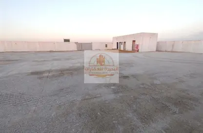 أرض - استوديو للايجار في الصجعة الصناعية - آلصجعه - الشارقة