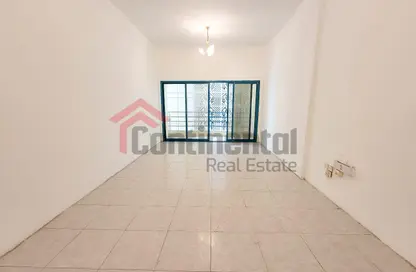 Apartment - 3 Bedrooms - 3 Bathrooms for rent in Al Majaz 3 - Al Majaz - Sharjah Apartment - 3 Bedrooms - 3 Bathrooms for rent in Al Majaz 3 - Al Majaz - Sharjah
