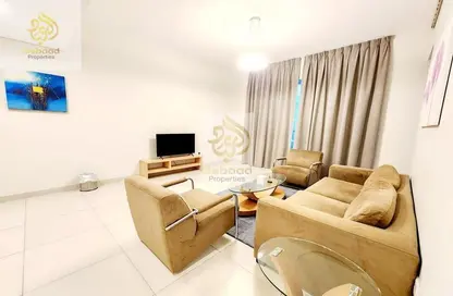Apartment - 1 Bedroom - 2 Bathrooms for rent in Jumeirah Garden City - Al Satwa - Dubai