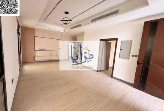 15629916 - Property Image 3