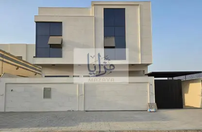 Villa - 5 Bedrooms - 7 Bathrooms for sale in Al Yasmeen 1 - Al Yasmeen - Ajman