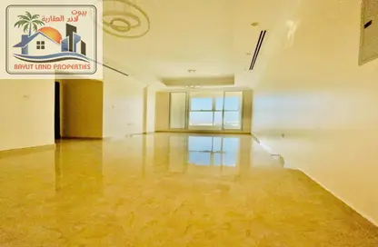 Apartment - 4 Bedrooms - 5 Bathrooms for rent in Al Rawda 1 - Al Rawda - Ajman