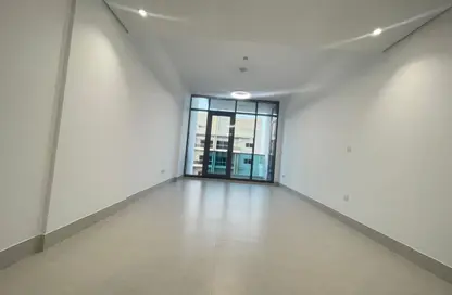 شقة - 2 غرف نوم - 3 حمامات للايجار في الورقاء 1 - الورقاء - دبي