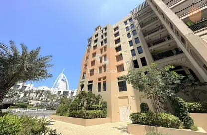 Apartment - 2 Bedrooms - 3 Bathrooms for rent in Lamtara 1 - Madinat Jumeirah Living - Umm Suqeim - Dubai