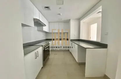 Apartment - 2 Bedrooms - 3 Bathrooms for rent in Areej Apartments - Aljada - Sharjah