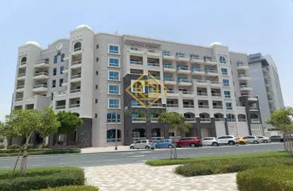 Apartment - 2 Bedrooms - 3 Bathrooms for sale in Burj View Residence - Arjan - Dubai