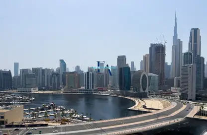 شقة - غرفة نوم - 2 حمامات للبيع في ذا باي - الخليج التجاري - دبي