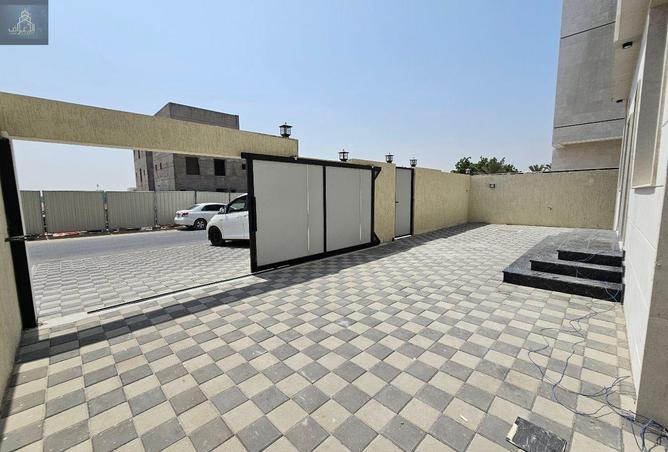 15977971 - Property Image 3