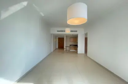 Apartment - 1 Bedroom - 1 Bathroom for rent in Mayfair Tower - Business Bay - Dubai