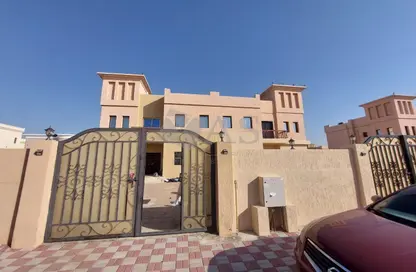 Villa - 3 Bedrooms - 4 Bathrooms for rent in Seih Al Uraibi - Ras Al Khaimah