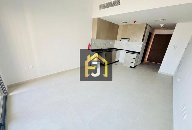 15865483 - صورة العقار 3