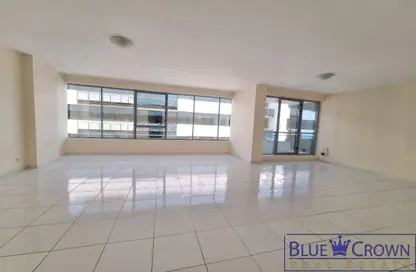Apartment - 3 Bedrooms - 4 Bathrooms for rent in Golden Sands 8 - Mankhool - Bur Dubai - Dubai