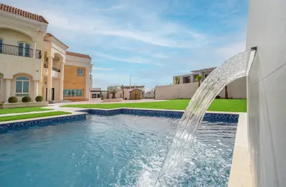 Villa - 6 Bedrooms - 7+ Bathrooms for rent in Nad Al Sheba 4 - Nad Al Sheba - Dubai