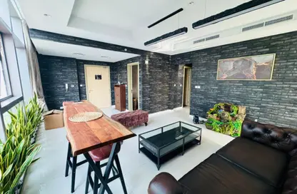 شقة - 2 غرف نوم - 3 حمامات للايجار في فندق ومساكن برج باراماونت - الخليج التجاري - دبي شقة - 2 غرف نوم - 3 حمامات للايجار في فندق ومساكن برج باراماونت - الخليج التجاري - دبي