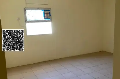 سكن عمال - استوديو - 8 حمامات للايجار في المنطقة الصناعية رقم 6 - المنطقة الصناعية بالشارقة - الشارقة