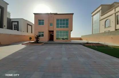 Villa - 5 Bedrooms - 7 Bathrooms for rent in Madinat Al Riyad - Abu Dhabi