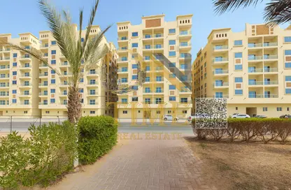 Apartment - 2 Bedrooms - 3 Bathrooms for sale in Al Amira Village - Al Yasmeen - Ajman