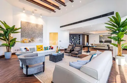 Villa - 4 Bedrooms - 5 Bathrooms for rent in Garden Homes Frond D - Garden Homes - Palm Jumeirah - Dubai