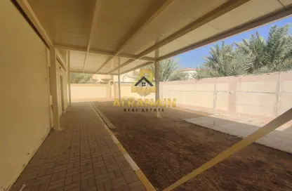 فيلا - 3 غرف نوم - 2 حمامات للايجار في الشعيبة - الروضة الشرقية - العين