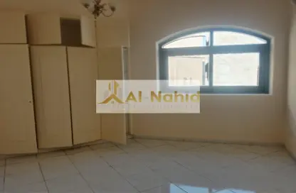 Empty Room image for: Apartment - 2 Bedrooms - 2 Bathrooms for rent in Hamad Rashid Hamad Al Khatabi - Oud Metha - Bur Dubai - Dubai, Image 1