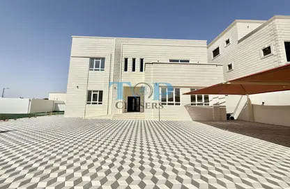فيلا - 5 غرف نوم - 7 حمامات للايجار في الشعيبة - الروضة الشرقية - العين